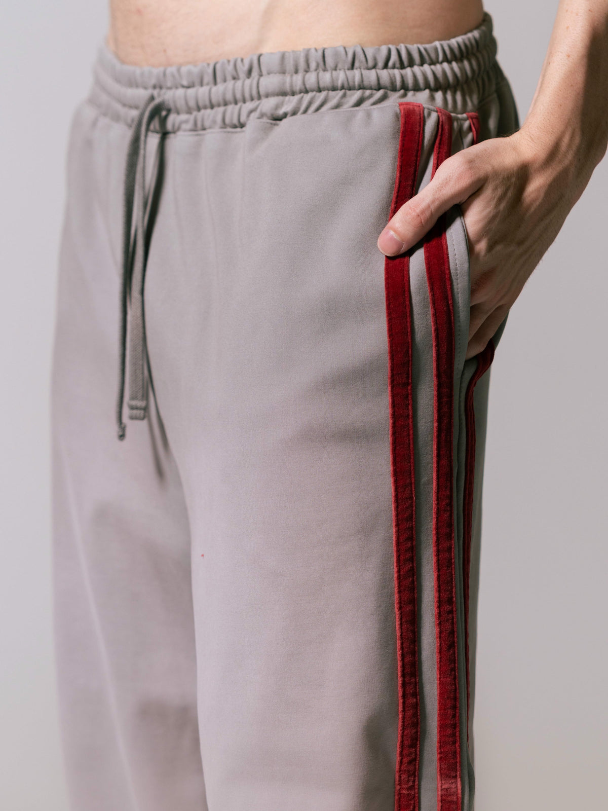 Striped Sweatpant - Grey / Red Stripe